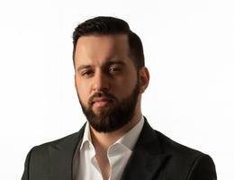 العميل Hassan Barkciah