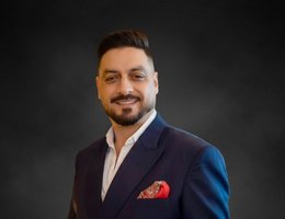 العميل Malik Mohd Umar