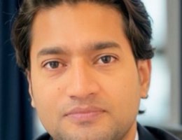 العميل Rajiv  Jha