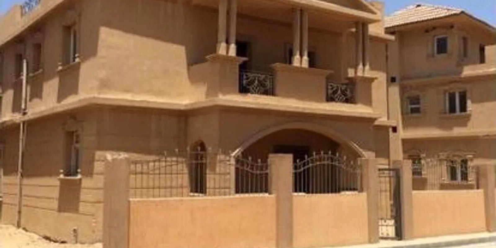 صورة Hero - الحي الخامس, مدينة الشروق, القاهرة  في MAXIM DEVELOPMENTS من  Maxim Residence