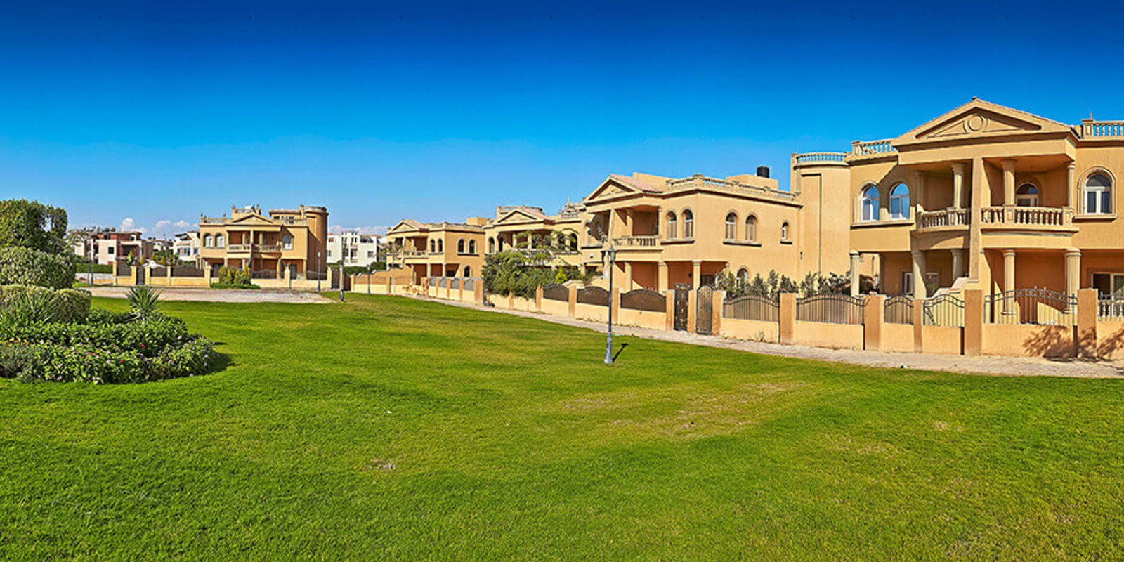 صورة Hero - الحي الخامس, مدينة الشروق, القاهرة  في MAXIM DEVELOPMENTS من  Maxim Residence