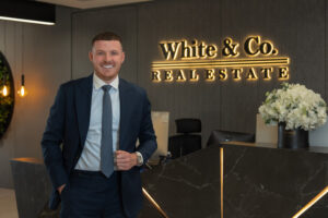 Coaching High-Performing Brokers in a Competitive Market