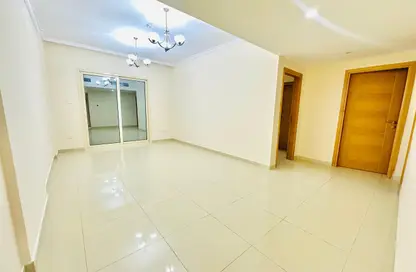 Apartment - 2 Bedrooms - 2 Bathrooms for rent in Muwaileh 29 Building - Muwaileh - Sharjah