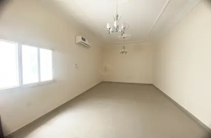 شقة - 3 غرف نوم - 3 حمامات للايجار في شبانة عشارج - اشارج - العين