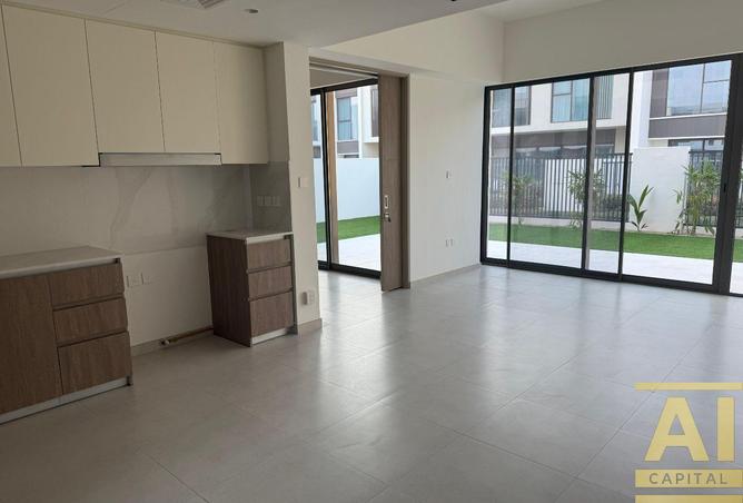 16018003 - صورة العقار 3