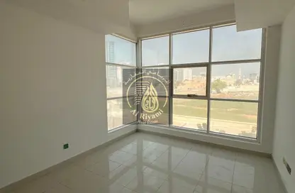 Apartment - Studio - 1 Bathroom for rent in Corniche Tower - Ajman Corniche Road - Ajman