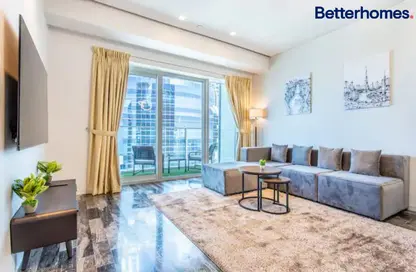 Living Room image for: Apartment - 1 Bedroom - 2 Bathrooms for rent in Damac Heights - Dubai Marina - Dubai, Image 1