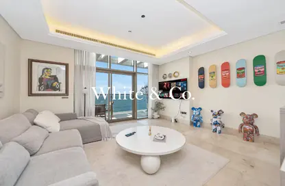 Apartment - 2 Bedrooms - 2 Bathrooms for rent in The 8 - The Crescent - Palm Jumeirah - Dubai