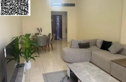 شقة - غرفة نوم - 2 حمامات للايجار في أورينت تاور 2 - أورينت تاور - البستان - عجمان