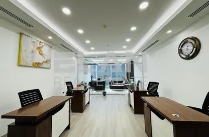 مكتب - استوديو للايجار في برج تماني - الخليج التجاري - دبي