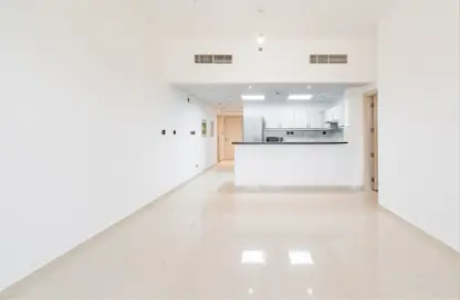 شقة - غرفة نوم - 2 حمامات للايجار في مساكن النخبة الرياضية 10 - مساكن النخبة الرياضية - مدينة دبي الرياضية - دبي