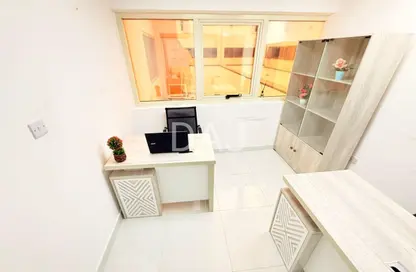 Office Space - Studio - 1 Bathroom for rent in Silver Home Building - Hor Al Anz - Deira - Dubai