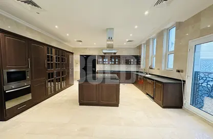 Kitchen image for: Villa - 5 Bedrooms - 7 Bathrooms for rent in Shakhbout City - Abu Dhabi, Image 1
