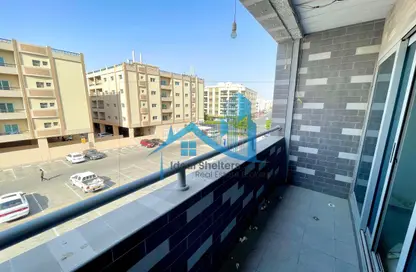 Apartment - 1 Bedroom - 3 Bathrooms for rent in Emerald Karama - Al Karama - Dubai