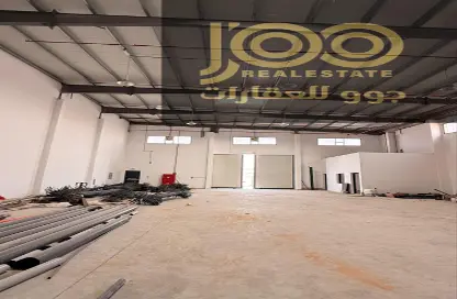Warehouse - Studio - 1 Bathroom for rent in Umm Al Thuoob - Umm Al Quwain