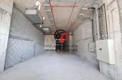 Shop - Studio - 1 Bathroom for rent in Mamzar Gate Building - Al Nahda 1 - Al Nahda - Dubai