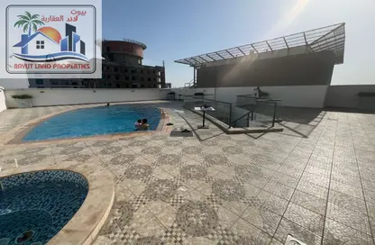 Apartment - 3 Bedrooms - 5 Bathrooms for rent in SG Al Khan Building - Al Khan - Sharjah
