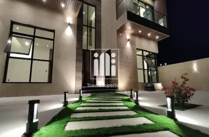 Villa - 6 Bedrooms - 6 Bathrooms for sale in Alreeman II - Al Shamkha - Abu Dhabi