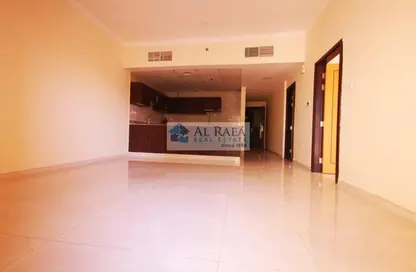 صورة لـ غرفة فارغة شقة - 2 غرف نوم - 2 حمامات للايجار في بناية زكي - مدينة دبي للإنتاج (اي ام بي زد) - دبي ، صورة رقم 1