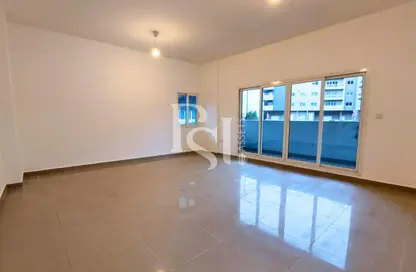 Apartment - 3 Bedrooms - 4 Bathrooms for sale in Tower 30 - Al Reef Downtown - Al Reef - Abu Dhabi