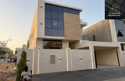 Villa - 5 Bedrooms - 7 Bathrooms for sale in Al Amira Village - Al Yasmeen - Ajman