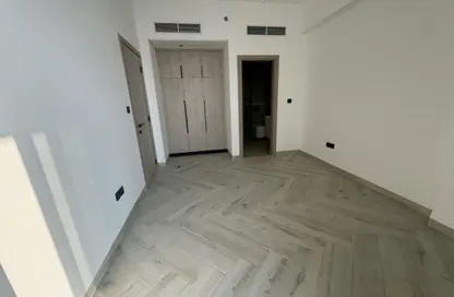 Apartment - 1 Bedroom - 2 Bathrooms for rent in Empire Residence - Jumeirah Village Circle - Dubai