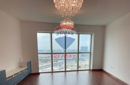 Apartment - 2 Bedrooms - 3 Bathrooms for rent in RAK Tower - Marina Square - Al Reem Island - Abu Dhabi