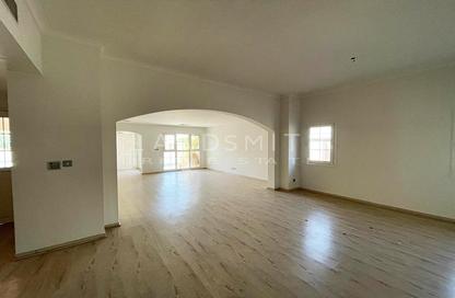 Villa - 4 Bedrooms - 4 Bathrooms for rent in Maeen 5 - Maeen - The Lakes - Dubai