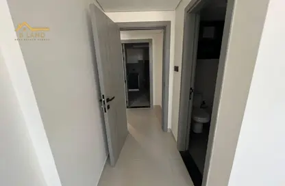 Apartment - 1 Bedroom - 2 Bathrooms for rent in AlFalah - Muwaileh Commercial - Sharjah