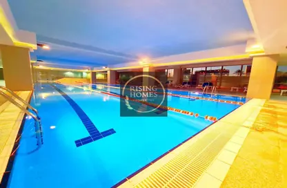 Pool image for: Apartment - 2 Bedrooms - 4 Bathrooms for rent in Amwaj 2 Apartments - Al Raha Beach - Abu Dhabi, Image 1
