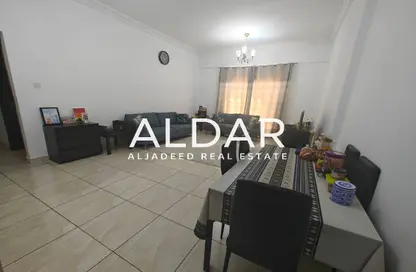 شقة - 2 غرف نوم - 2 حمامات للايجار في بناية لولينا - الضاحية 12 - قرية الجميرا سركل - دبي شقة - 2 غرف نوم - 2 حمامات للايجار في بناية لولينا - الضاحية 12 - قرية الجميرا سركل - دبي