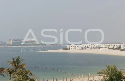 Apartment - 1 Bedroom - 2 Bathrooms for rent in Al Haseer - Shoreline Apartments - Palm Jumeirah - Dubai