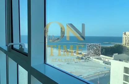 شقة - 2 غرف نوم - 2 حمامات للايجار في مساكن كورنيش عجمان - طريق كورنيش عجمان - عجمان شقة - 2 غرف نوم - 2 حمامات للايجار في مساكن كورنيش عجمان - طريق كورنيش عجمان - عجمان