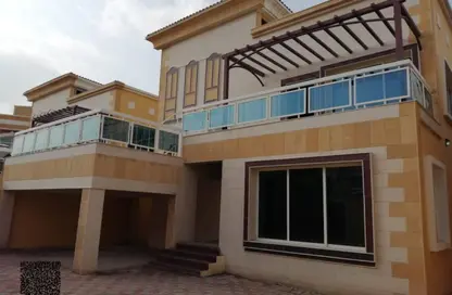 فيلا - 6 غرف نوم - 8 حمامات للبيع في 3 المويهات - المويهات - عجمان