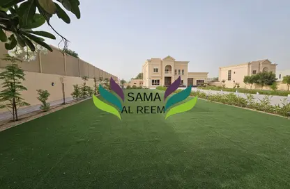 Villa - 5 Bedrooms - 6 Bathrooms for rent in Nad Al Sheba 4 - Nad Al Sheba - Dubai