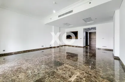 Apartment - 1 Bedroom - 2 Bathrooms for rent in Al Hamri - Shoreline Apartments - Palm Jumeirah - Dubai