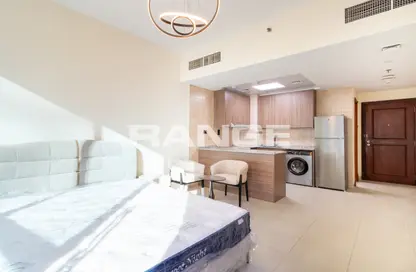 Apartment - 1 Bedroom - 2 Bathrooms for rent in Park Terrace - Dubai Silicon Oasis - Dubai