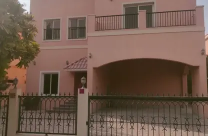 Villa - 4 Bedrooms - 5 Bathrooms for rent in The Centro - The Villa - Dubai