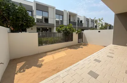 Townhouse - 3 Bedrooms - 4 Bathrooms for rent in Aura - Tilal Al Ghaf - Dubai