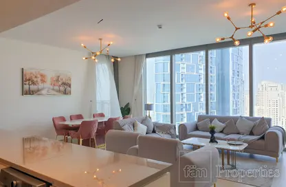 Living / Dining Room image for: Apartment - 3 Bedrooms - 4 Bathrooms for rent in 5242 Tower 2 - 5242 - Dubai Marina - Dubai, Image 1