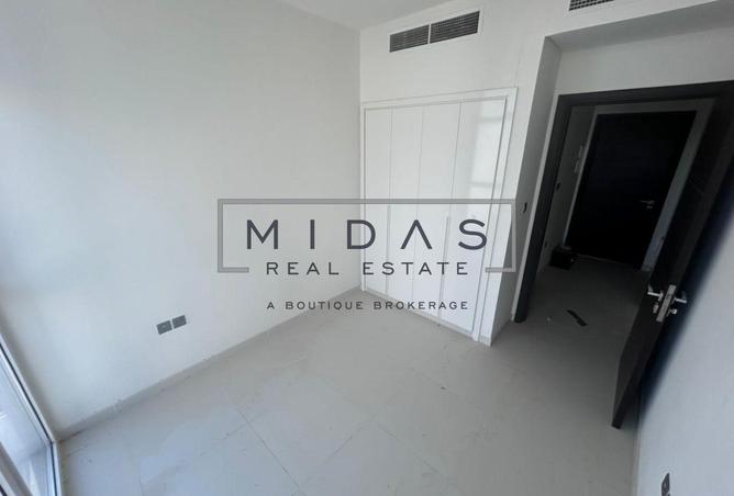 15853648 - صورة العقار 2