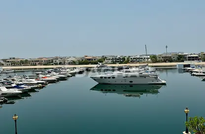 Apartment - 3 Bedrooms - 4 Bathrooms for rent in Marina Residences 1 - Marina Residences - Palm Jumeirah - Dubai