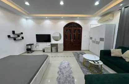 Apartment - Studio - 1 Bathroom for rent in X Panasonic Showroom - Al Istiqlal Street - Al Khalidiya - Abu Dhabi
