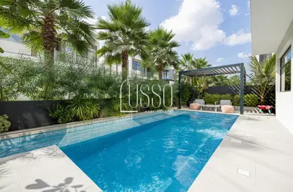 Villa - 4 Bedrooms - 5 Bathrooms for sale in Jumeirah Luxury - Jumeirah Golf Estates - Dubai