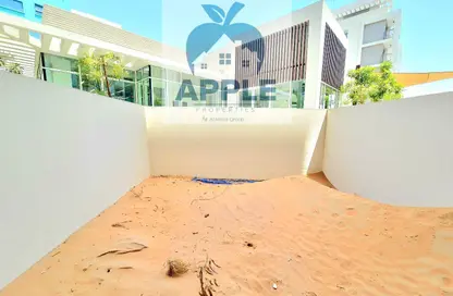 Apartment - Studio - 1 Bathroom for sale in Woroud 2 - Al Zahia - Muwaileh Commercial - Sharjah