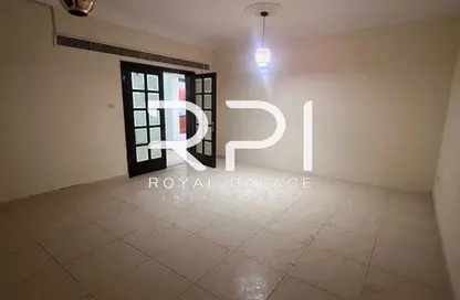 Villa - 5 Bedrooms - 7 Bathrooms for sale in Hadbat Al Zafranah - Muroor Area - Abu Dhabi