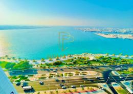 Apartment - 3 bedrooms - 5 bathrooms for rent in Al Reef Tower - Corniche Road - Abu Dhabi