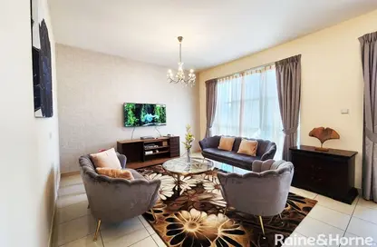 Living Room image for: Apartment - 3 Bedrooms - 2 Bathrooms for rent in Standpoint Tower 1 - Standpoint Towers - Downtown Dubai - Dubai, Image 1
