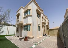 Villa - 3 bedrooms - 5 bathrooms for rent in Falaj Hazzaa - Al Ain