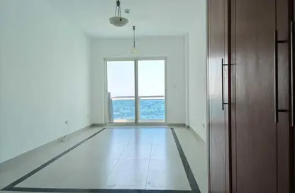 Apartment - Studio - 1 Bathroom for rent in Lago Vista C - Lago Vista - Dubai Production City (IMPZ) - Dubai